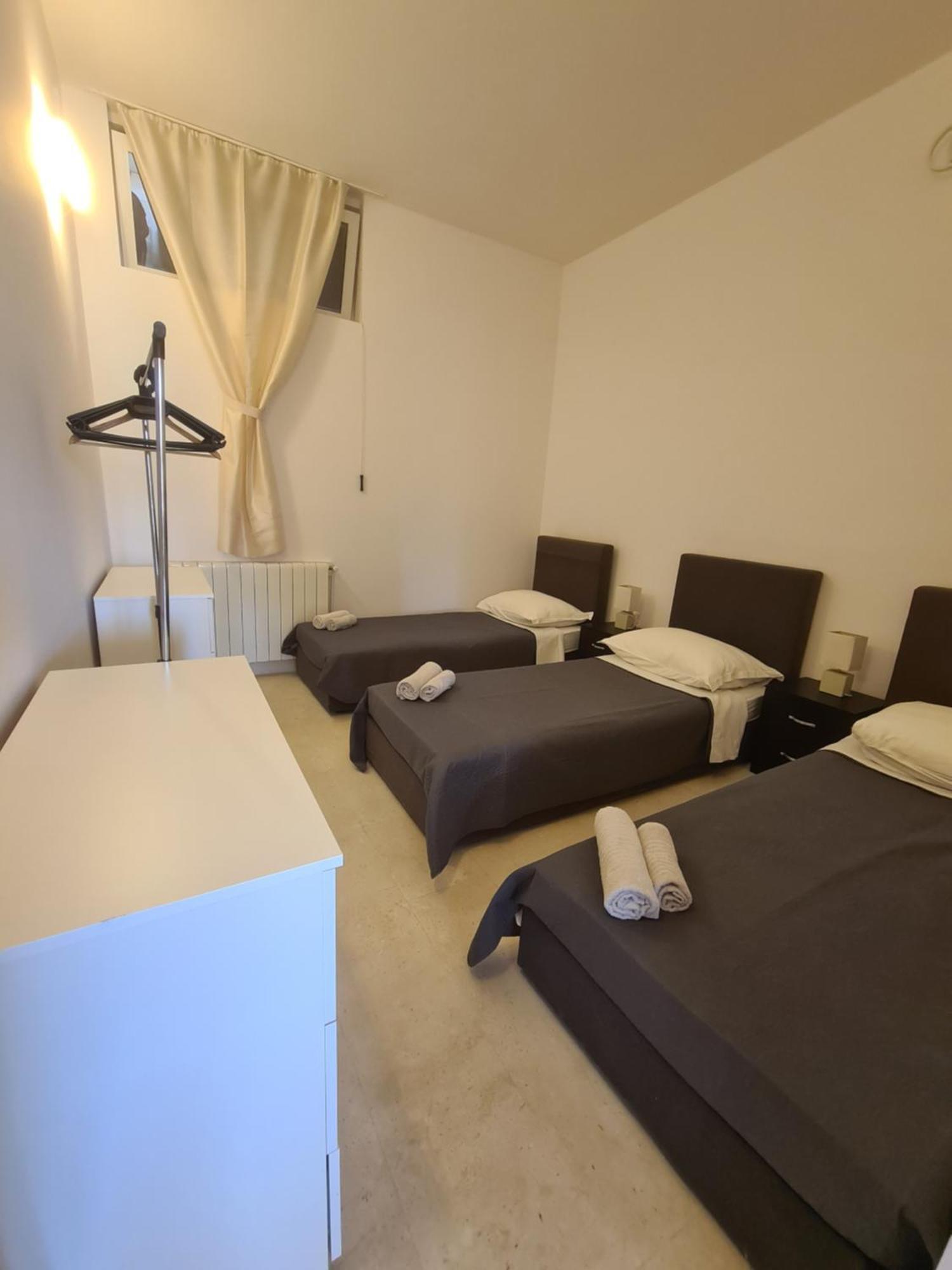 Bridge And Beach Apartments Τρογκίρ Εξωτερικό φωτογραφία