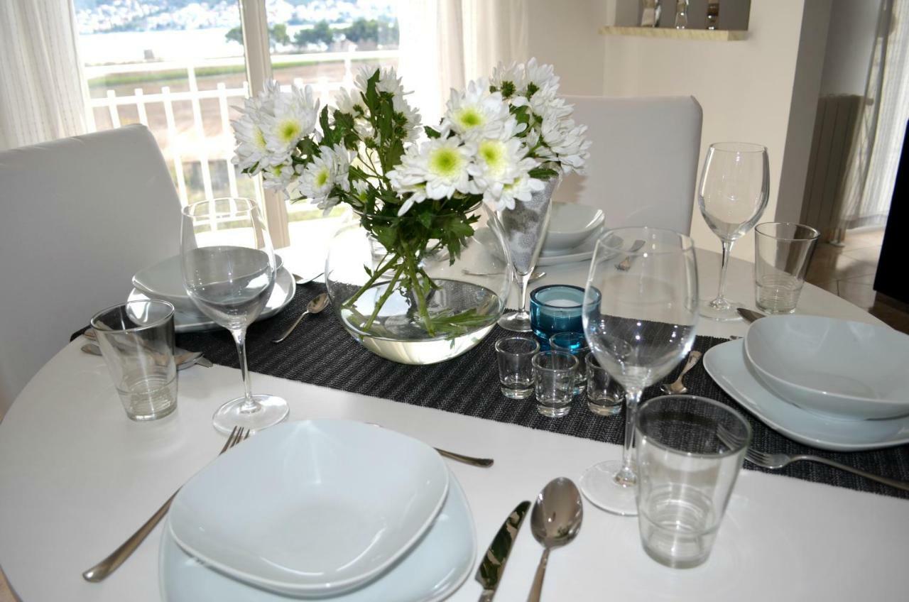 Bridge And Beach Apartments Τρογκίρ Εξωτερικό φωτογραφία