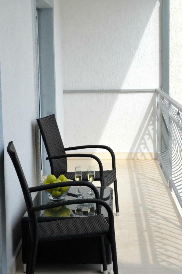 Bridge And Beach Apartments Τρογκίρ Εξωτερικό φωτογραφία